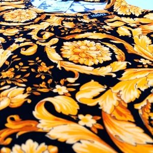 Versace Baroque T-shirt Sz S. (Iconic pattern)